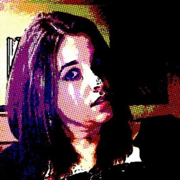 Meet your Posher, Dayna - Picture 1 of 1